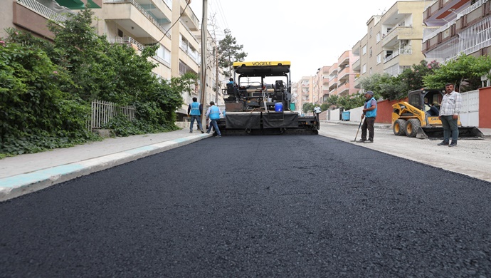 HALİLİYE’DE ÜSTYAPI ÇALIŞMALARI SÜRÜYOR