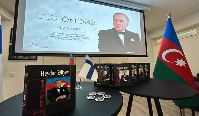 Helsinkidə Ümummilli Lider Heydər Əliyevin anadan olmasının 101 illiyi qeyd edilib