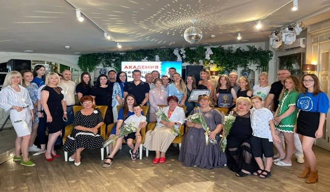 Krasnodar’daki “Birleşik Rusya” “Aile Mutluluğu Akademisi” projesini başlattı