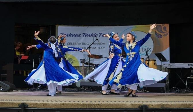 Torontoda Turkuaz Festivalı keçirilib