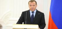 Dmitry Medvedev: Birleşik Rusya’nın seçim adayları arasında SVO’nun 380 üyesi var