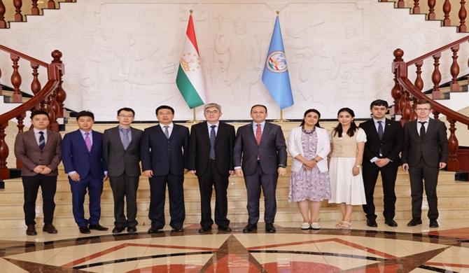 Tajik-Chinese consultations on SCO issues