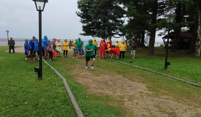 Ustalık sınıfları, eğitim, alıştırmalar: Birleşik Rusya bölgelerde spor etkinlikleri düzenledi