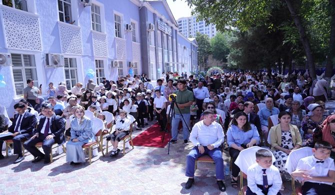 Duşanbe’deki Uluslararası Okulda Bilgi Günü