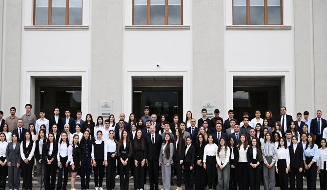 İlham Aliyev Karabağ Üniversitesi’nin tadilat sonrası açılışına katıldı