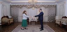 Presentation of the copy of the Credentials of the Ambassador of United Kingdom