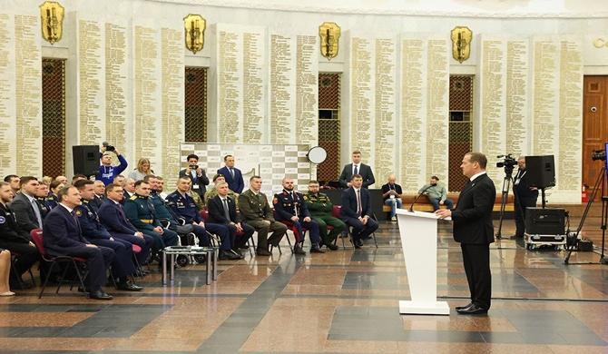 Дмитрий Медведев: Пора включить в «Диктант Победы» страницы истории специальной военной операции