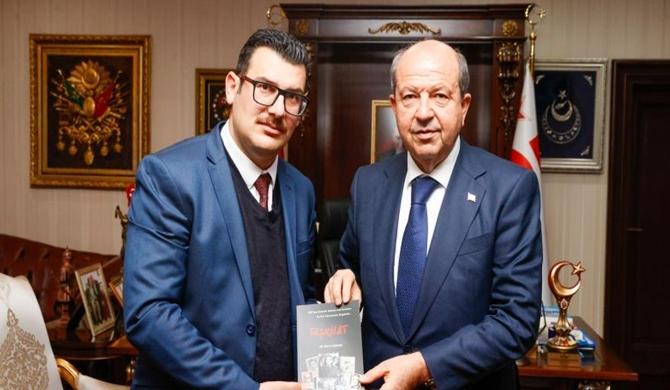 Cumhurbaşkanı Ersin Tatar’a kitap takdim edildi